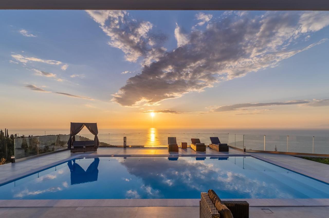 Zenvillas Áyios Nikítas Exterior photo