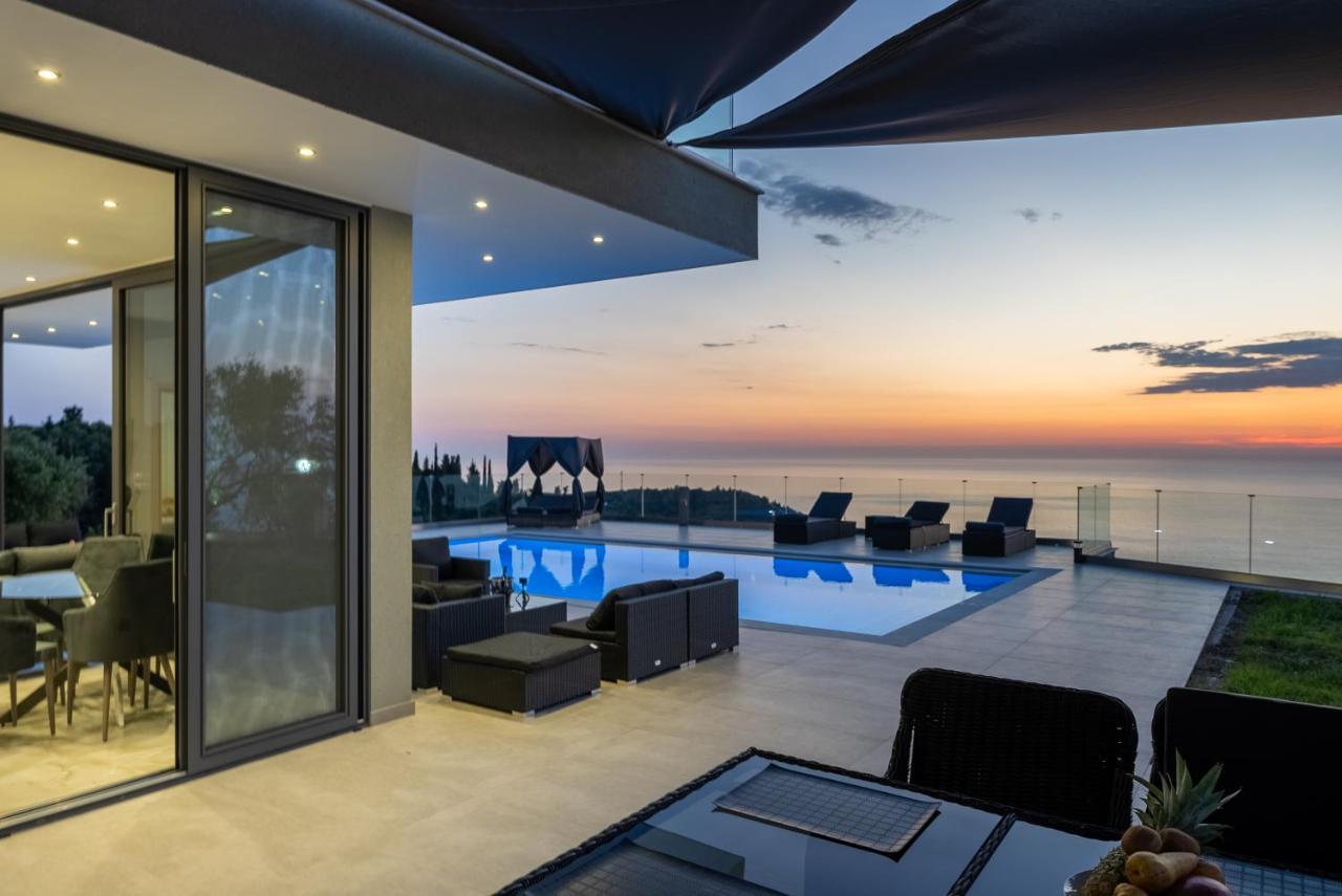 Zenvillas Áyios Nikítas Exterior photo